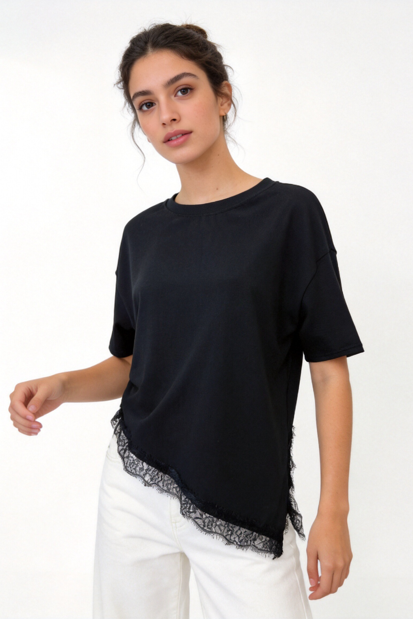 Camiseta Mujer Algodón Manga Corta Bajo Encaje Asimétrico con Apertura Lateral | Armonias