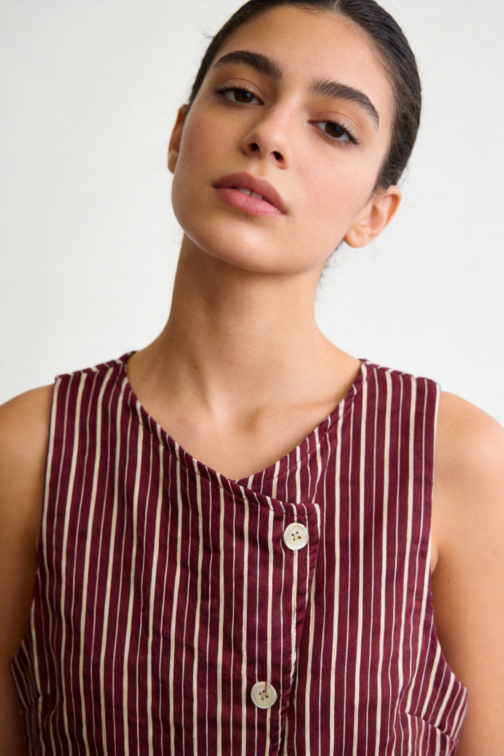 Chaleco Mujer Algodón Estampado Rayas Sin Mangas Cuello Redondo con Botones | Armonias Teen