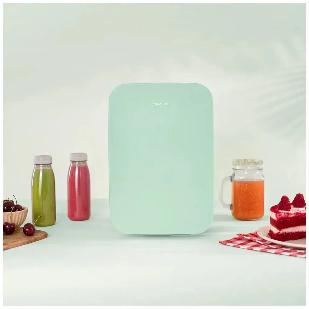 Mini Frigorífico Portátil 6L: Enfría y Calienta, Ideal para Viajes y Hogar de Cecotec