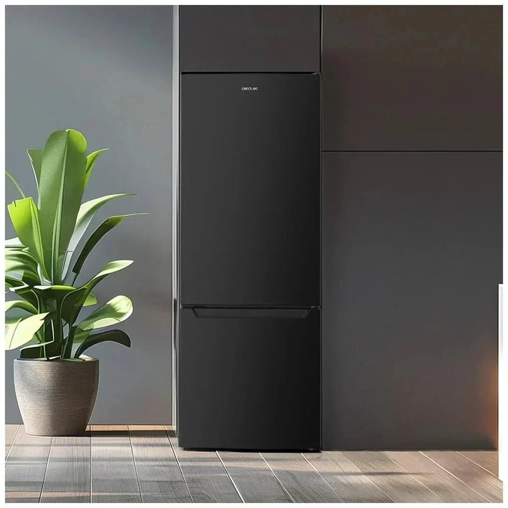Frigorífico Combi Negro 205L con Fast Cooling y Clase Energética E de Cecotec
