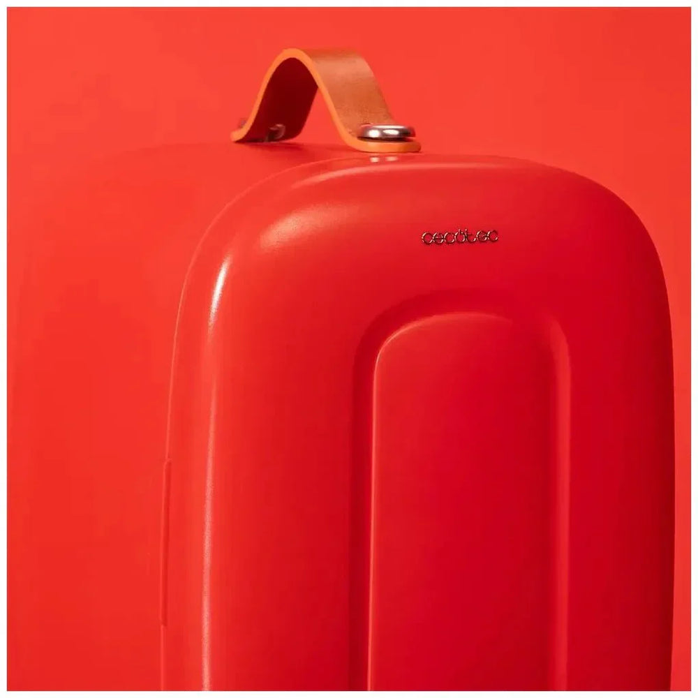 Frigorífico Portátil 4L Bora Red: Enfriamiento y Calentamiento para Viajes de Cecotec