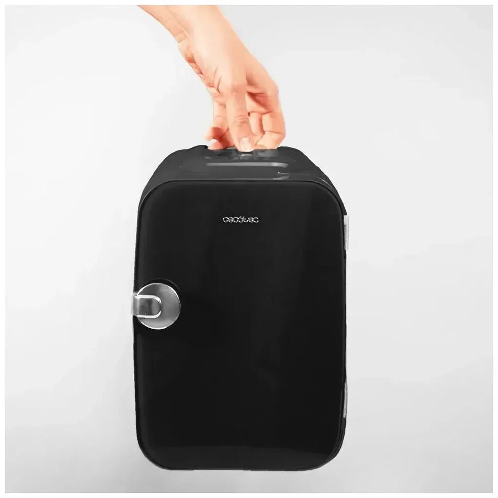 Mini Frigorífico Portátil 4L: Enfría y Calienta para Viajes en Coche y Caravana de Cecotec