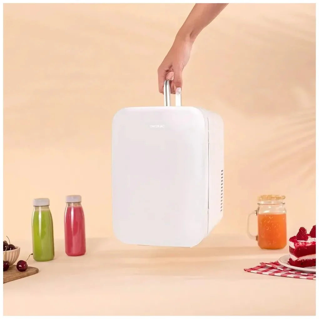 Frigorífico Compacto de 6L: Enfriador y Calentador Ideal para tus Viajes de Cecotec