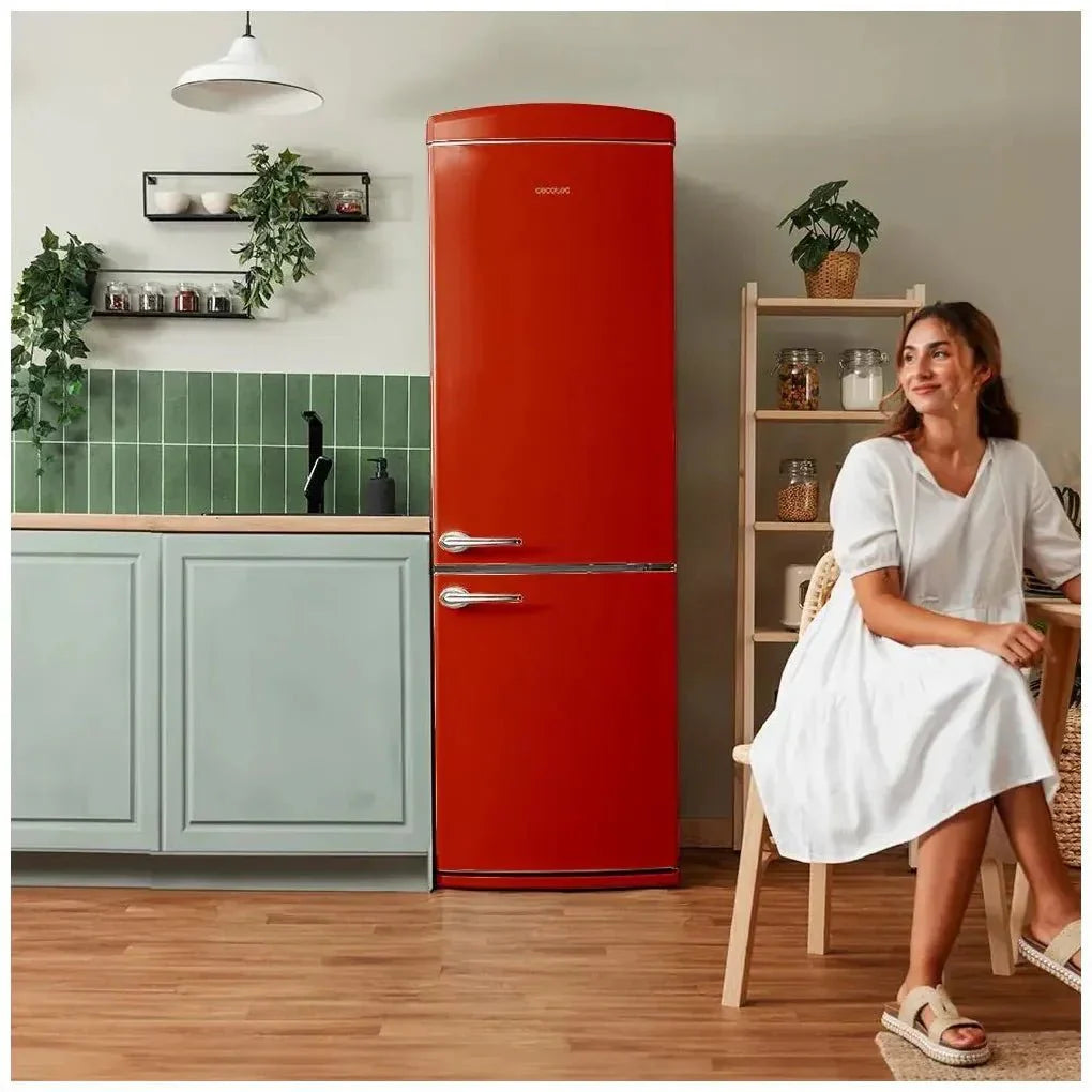 Frigorífico Retro 294L No Frost con Multi Airflow y Modo Eco, Clase E de Cecotec