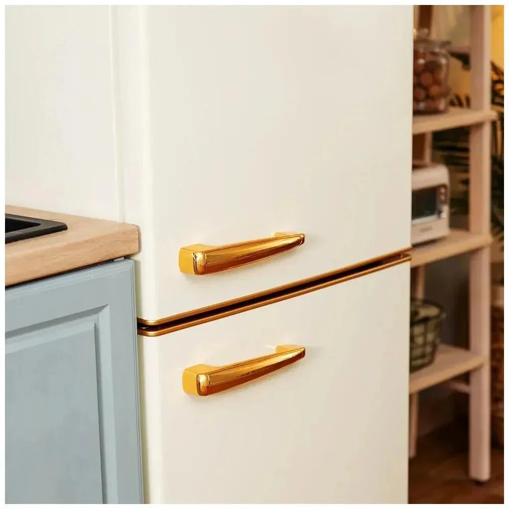 Frigorífico Retro 300L Beige E: Estilo, Eficiencia y Funcionalidad Avanzada de Cecotec