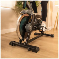 Bicicleta estatica DrumFit 18000 Ceres con volante de inercia de 18 kg sistema Silence Fit y pantalla LCD Cecotec