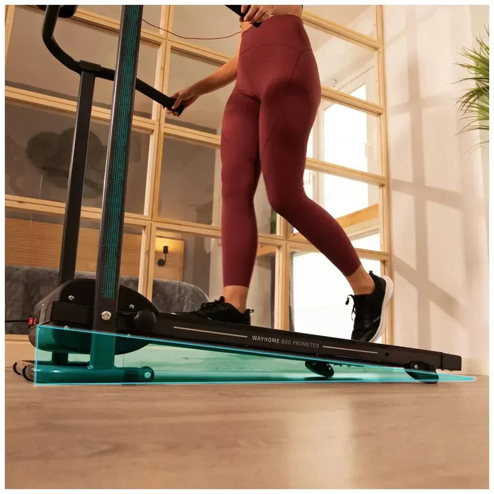 Cinta de Andar Plegable 550W con 12 Programas y Panel LCD para Entrenamiento en Casa de Cecotec