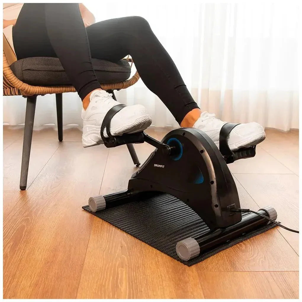 Pedalier Estático DrumFit Cycle Compact Pro con movimiento asistido control remoto y pantalla LED Cecotec