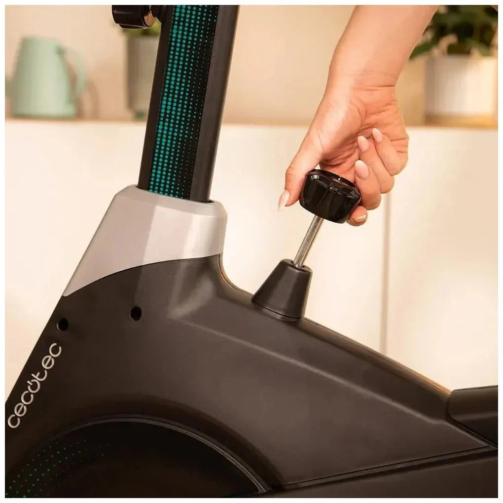 Bicicleta estatica DrumFit 4000 Magno Connected con resistencia magnética MagnetSystem conectividad Bluetooth y pantalla LCD Cecotec