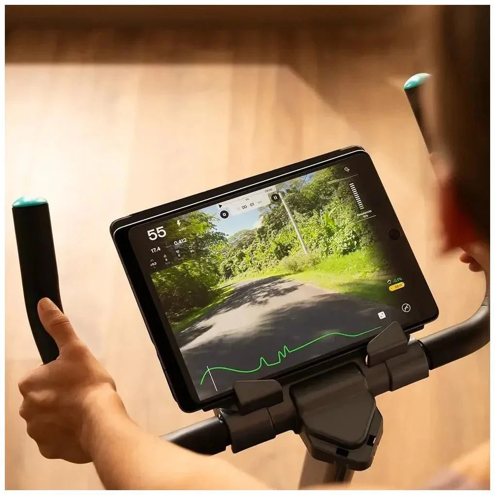 Bicicleta estatica Indoor Drumfit 4000 con resistencia magnética MagnetSystem volante de inercia de 4 kg y conexión APP Cecotec