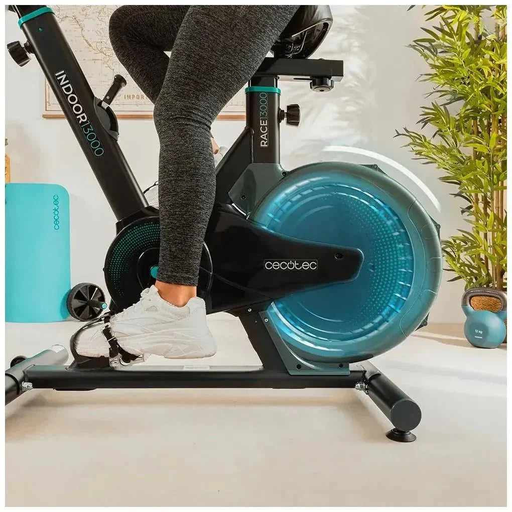 Bicicleta estática Indoor DrumFit 13000: Entrenamiento Fluido con Pantalla LCD y Pulsómetro de Cecotec