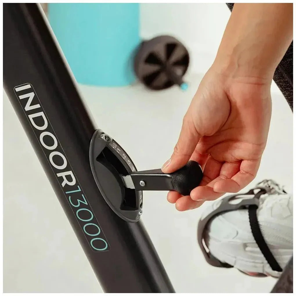 Bicicleta estática Indoor DrumFit 13000: Entrenamiento Fluido con Pantalla LCD y Pulsómetro de Cecotec
