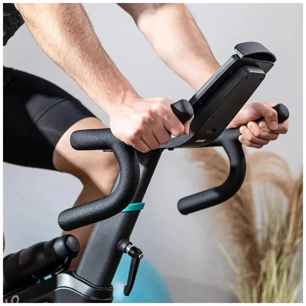 Bicicleta estatica DrumFit Eolo con resistencia combinada de aire y magnética conectividad APP y volante de 6 kg Cecotec