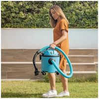 Aspirador Compacto 16L 1200W: Limpieza Eficaz de Sólidos y Líquidos con Succión y Soplado de Cecotec