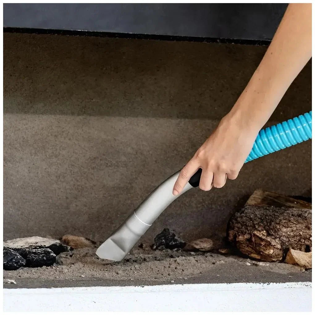 Aspirador de Cenizas Compacto y Potente de 600W para Limpieza Profunda de Cecotec