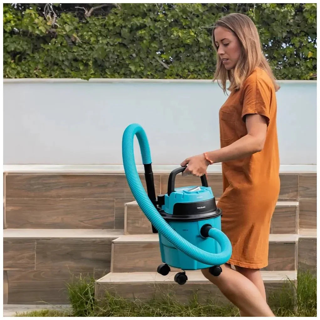 Aspirador Compacto 10L 1000W: Limpieza de Sólidos y Líquidos con Función de Soplado de Cecotec