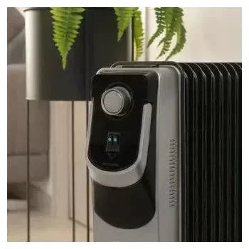 Radiador eléctrico de aceite con 11 módulos en color negro readywarm 11000 space 360 de Cecotec