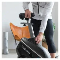 Bicicleta estática con 9 niveles de resistencia en color negro drumfit cycle 9000 talos de Cecotec