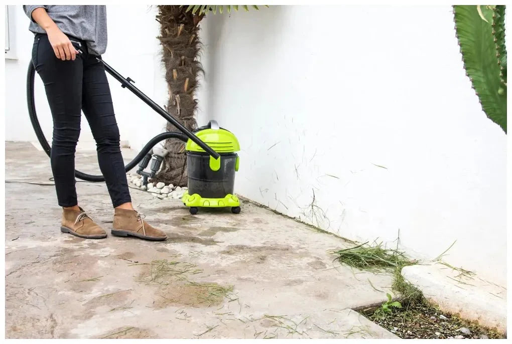 Aspirador Conga Wet&Dry 1400 W Sólidos y Líquidos 15L con Soplador y 5 Accesorios de Cecotec